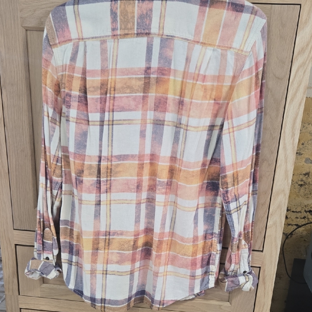 BNWT  Multicolor Flannel Plaid Button Down Shirt - Picture 4 of 5